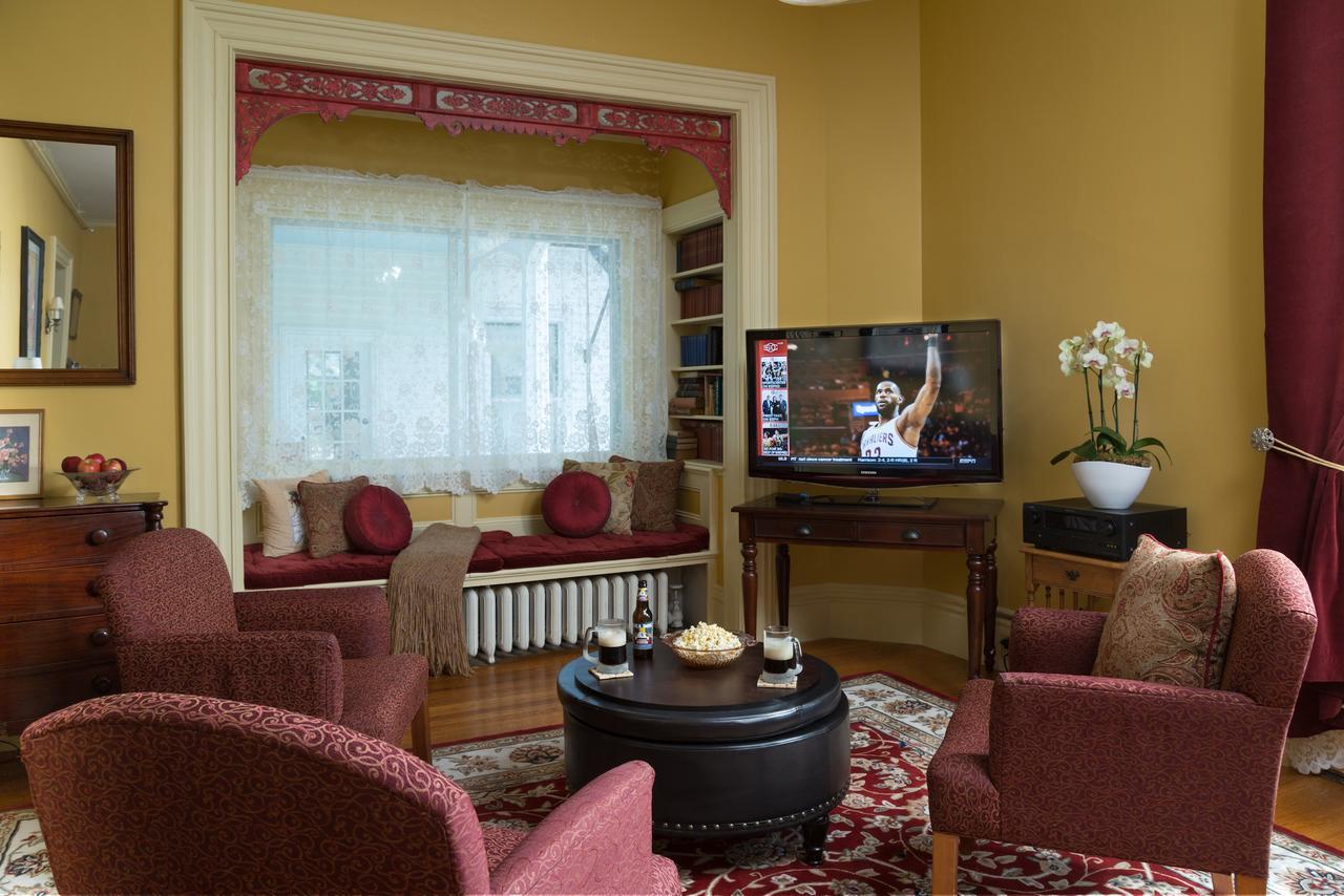 Rockland Talbot House Bed & Breakfast Ngoại thất bức ảnh
