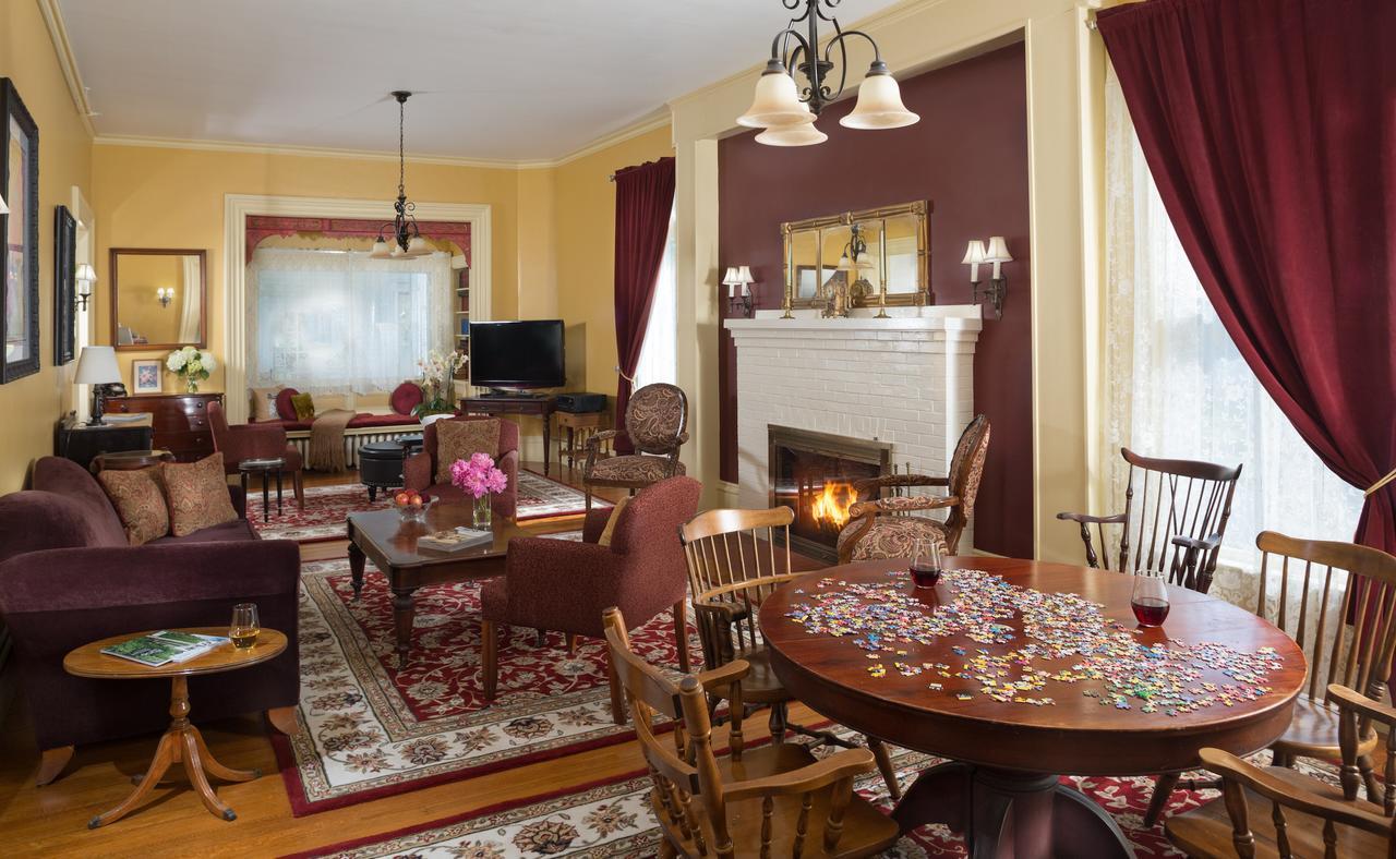 Rockland Talbot House Bed & Breakfast Ngoại thất bức ảnh